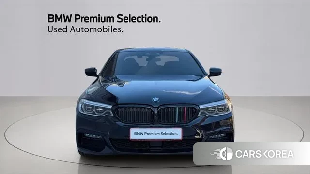 BMW 5 Series (G30) id 3439616 из Кореи 12