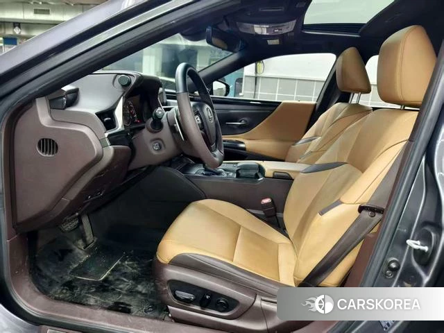 Lexus ES id 4321079 из Китая 15
