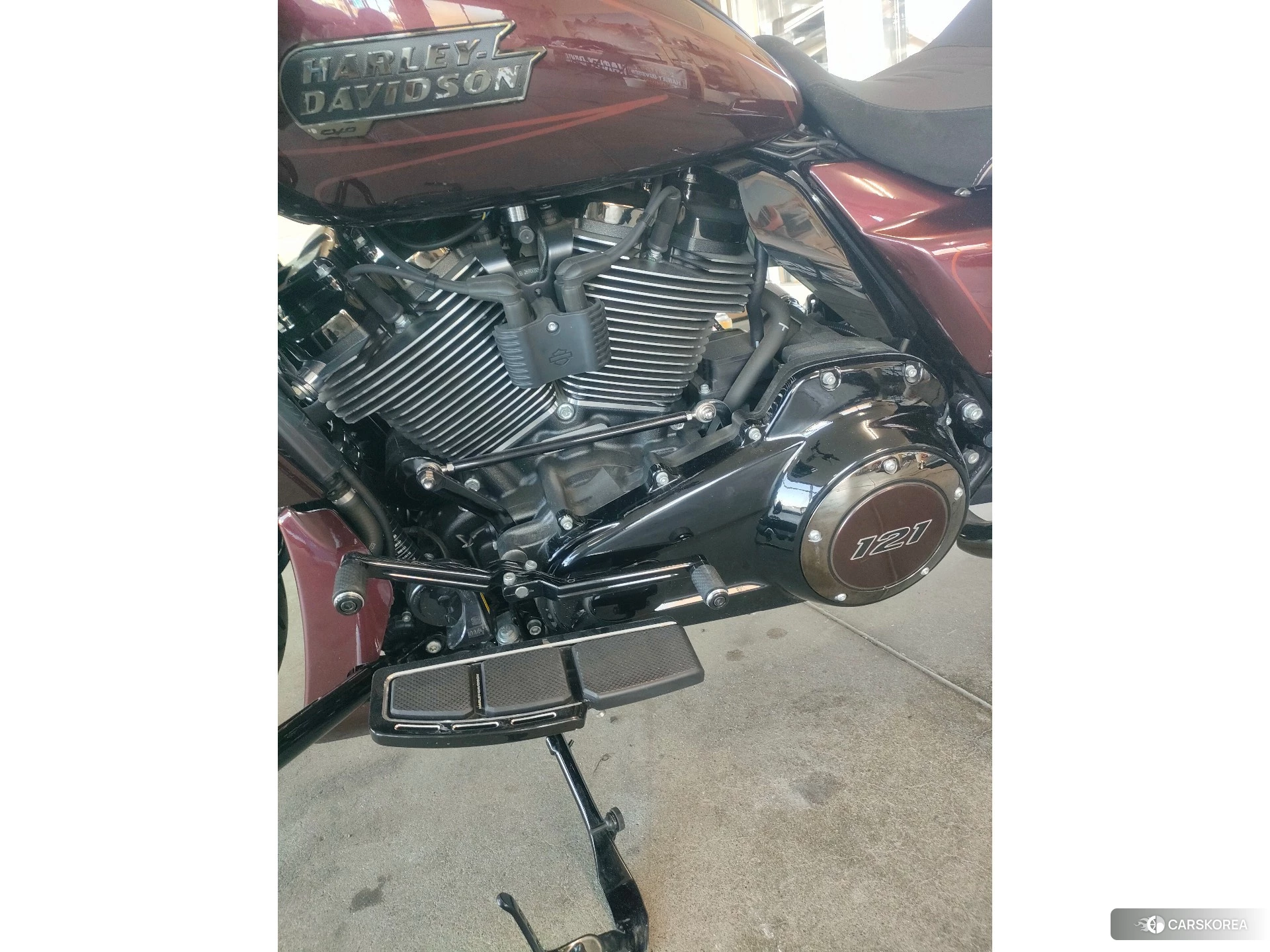 Проданный Harley-Davidson Road Glide FLTRXSE1800 CVO 2024 из Японии, фото 3