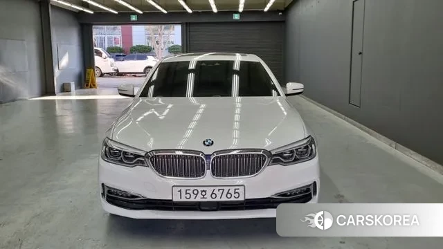 BMW 5 Series (G30) id 3484545 из Кореи 9