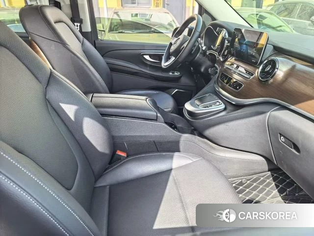 Mercedes-Benz V-class id 4213629 из Китая 4