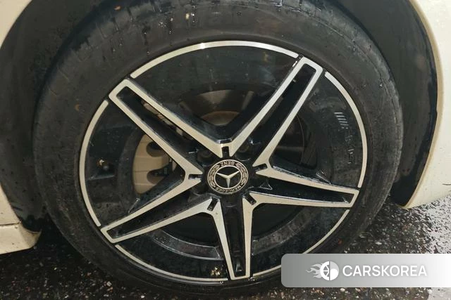 Mercedes-Benz Class C id 4276870 из Китая 10