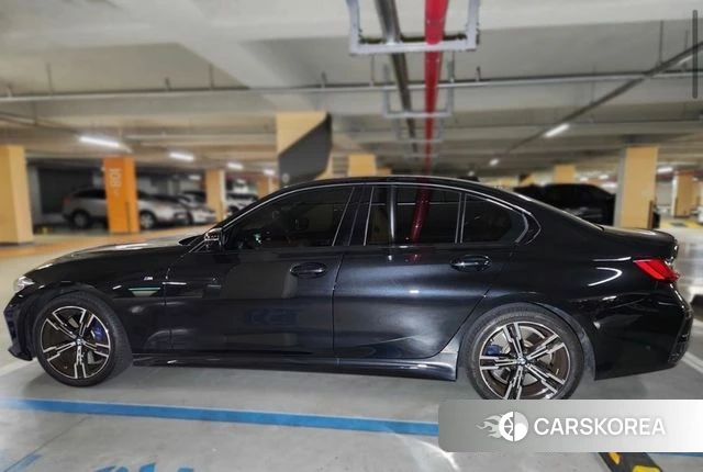 BMW 3 Series (G20) 2024 Черный из Кореи, фото 4