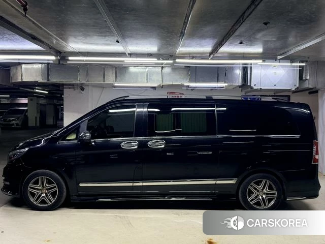 Mercedes-Benz V-class id 4239538 из Китая 3