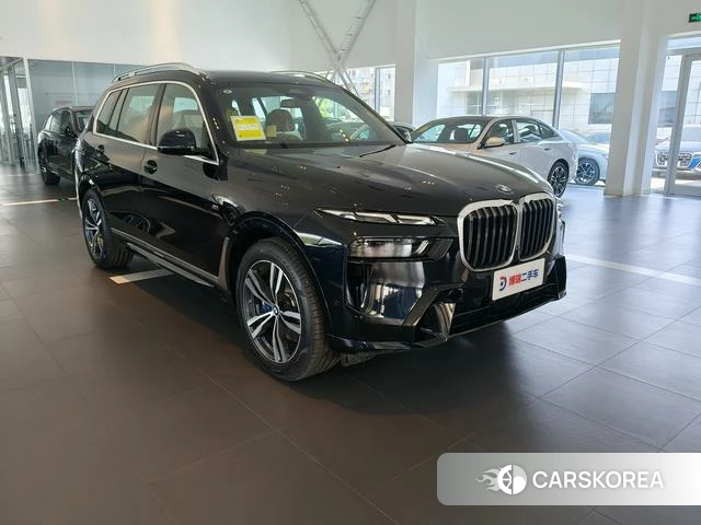 BMW X7 id 4320905 из Китая 10