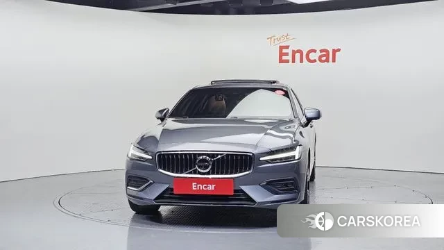 Volvo S60 3rd generation id 3788410 из Кореи 13