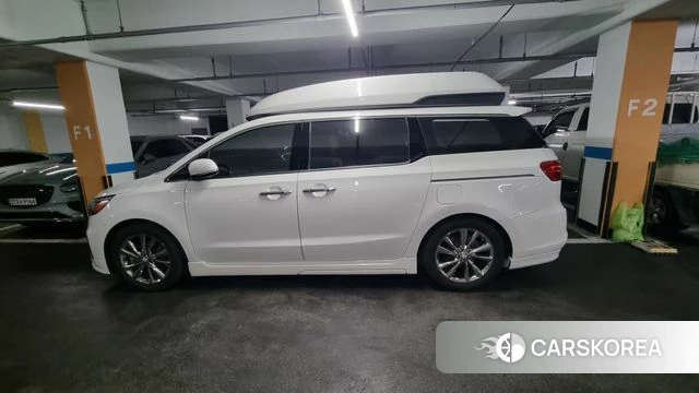 Kia The New Carnival id 4943818 из Кореи 10