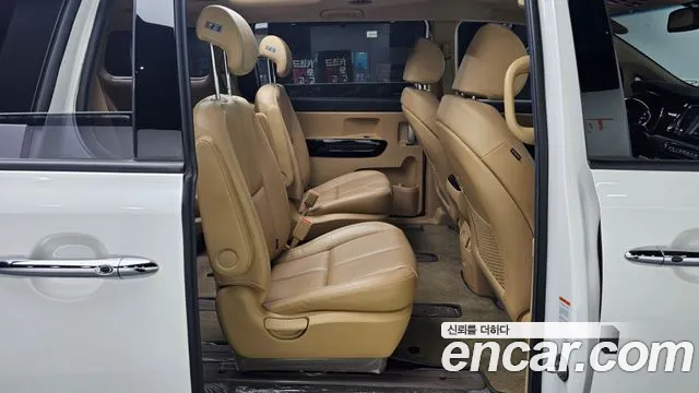 Kia The New Carnival id 2756337 из Кореи 13