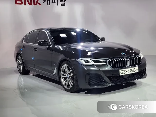 BMW 5 Series (G30) id 2896132 из Кореи 13