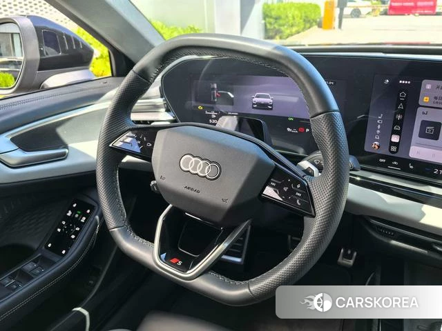 Audi A5L id 4301445 из Китая 13