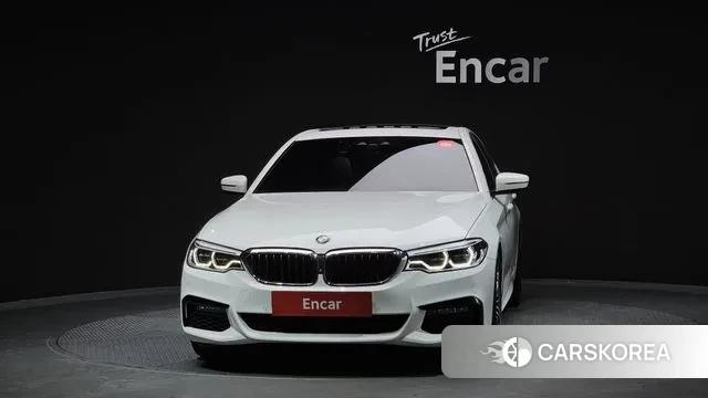 BMW 5 Series (G30) id 2990910 из Кореи 13