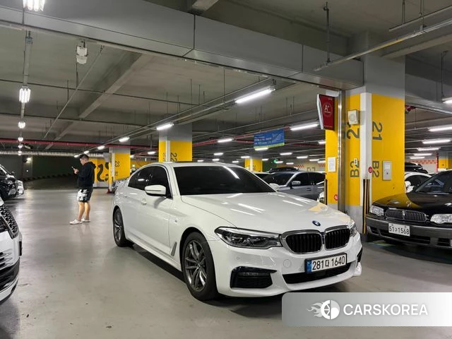 BMW 5 Series (G30) id 4310216 из Кореи 13
