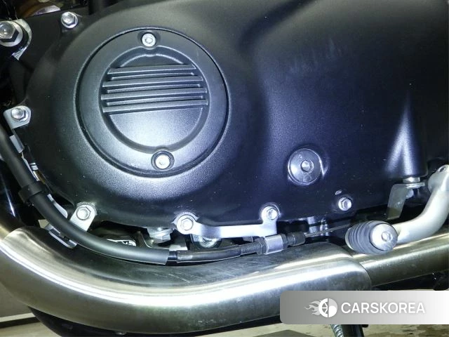 Engine photo