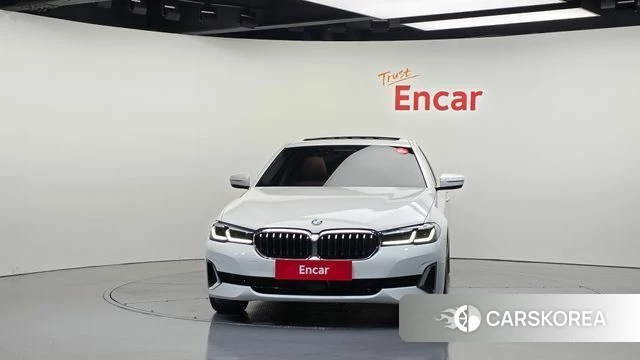 BMW 5 Series (G30) id 4676423 из Кореи 23