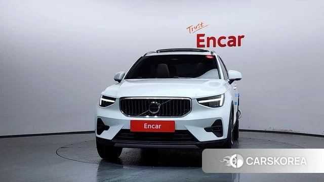 Volvo XC40 id 4602321 из Кореи 23