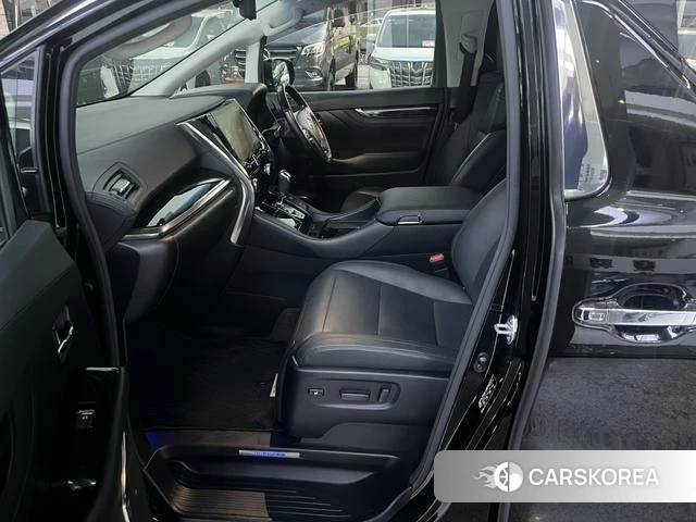 Toyota Elfa id 4182689 из Китая 11