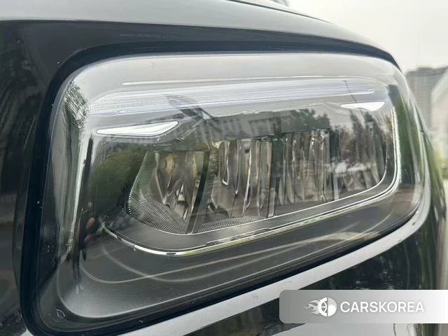 Mercedes-Benz GLB id 4256753 из Китая 14