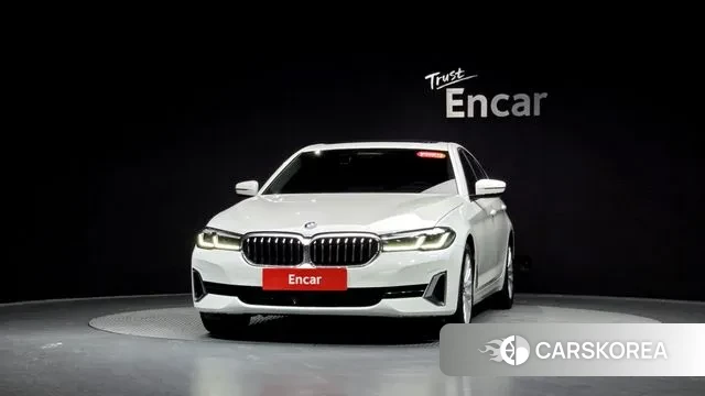 BMW 5 Series (G30) id 3697465 из Кореи 14