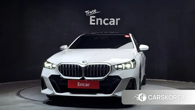 BMW 5 Series (G60) id 2900027 из Кореи 13