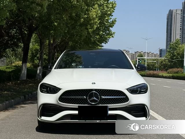 Mercedes-Benz Class C 2024 Белый из Китая, фото 3