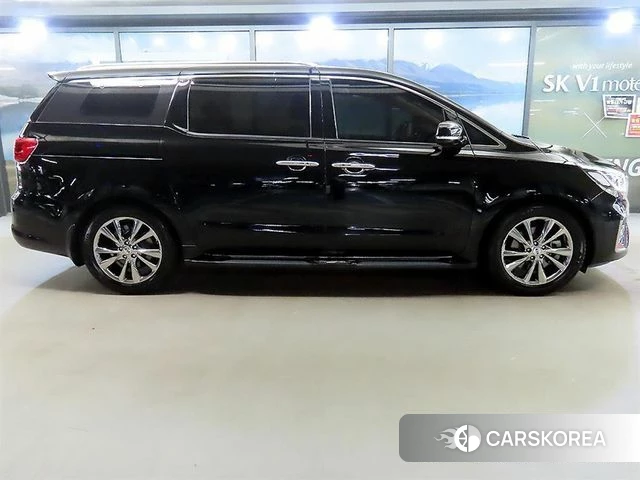 Kia The New Carnival id 4331570 из Кореи 13