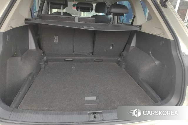 Volkswagen Tiguan L id 4259657 из Китая 10