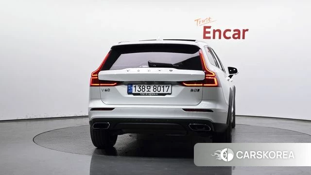 Volvo V60 Cross-Country 2nd Generation id 4293944 из Кореи 23