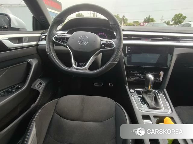 Volkswagen CC id 4261010 из Китая 14