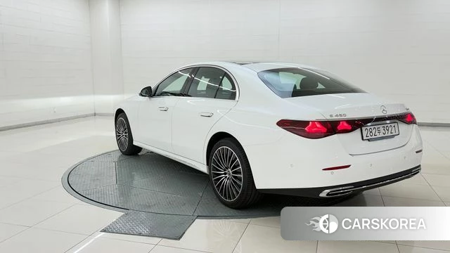 Mercedes-Benz E-Class W214 id 4291758 из Кореи 13