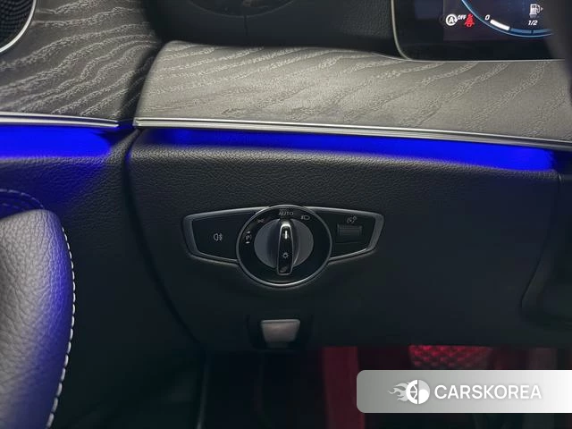 Mercedes-Benz E-class id 4255748 из Китая 11