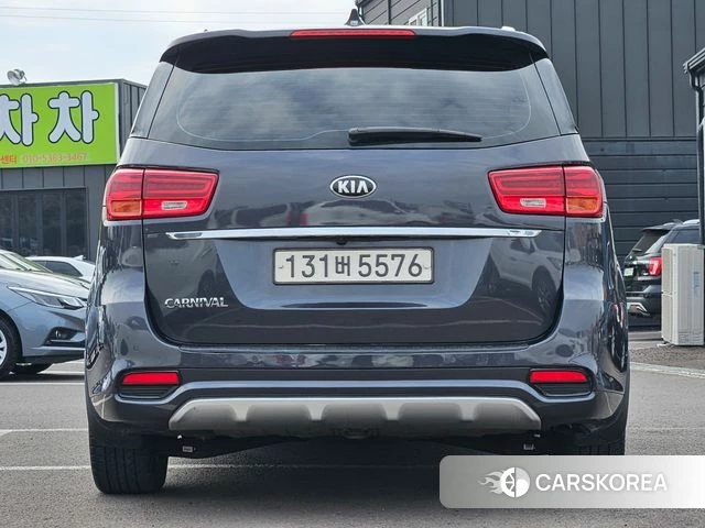 Kia The New Carnival id 3845222 из Кореи 7
