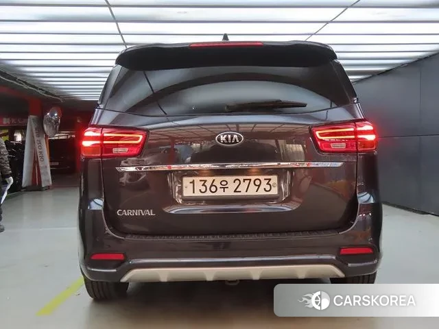 Kia The New Carnival id 3444549 из Кореи 13
