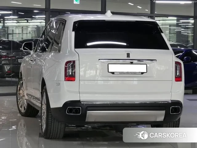Rolls-Royce Cullinan id 3412824 из Кореи 13