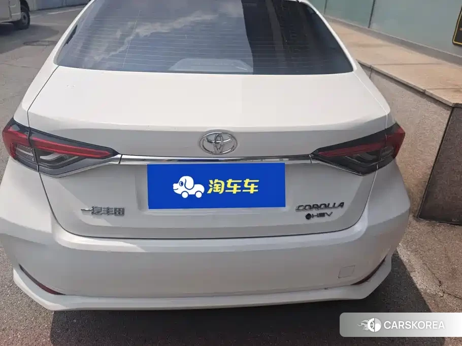 Toyota Corolla id 4629081 из Китая 9