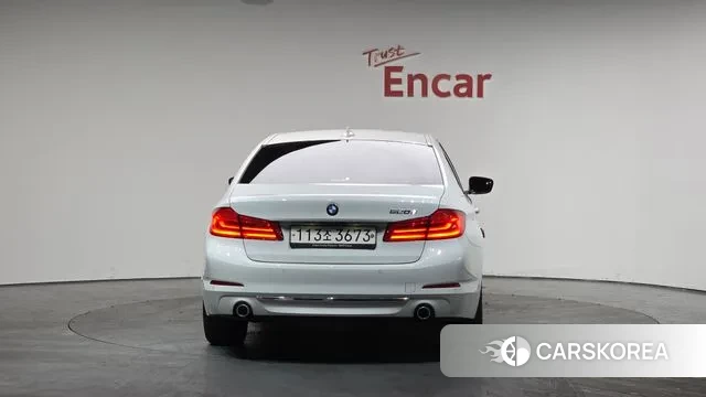 BMW 5 Series (G30) id 3656793 из Кореи 13