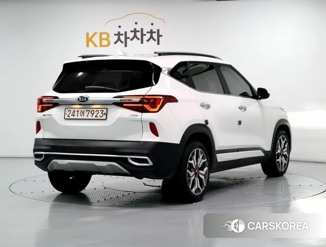 Kia Seltos id 4595310 из Кореи 13
