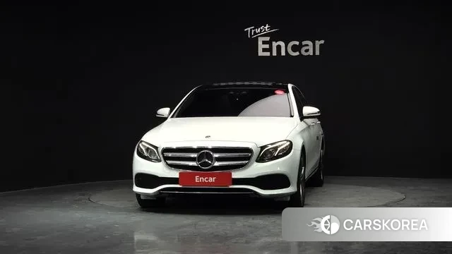 Mercedes-Benz E-Class W213 id 3682380 из Кореи 13