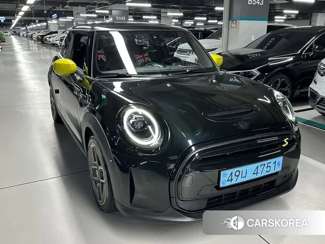 Mini Cooper Electric id 2973881 из Кореи 13