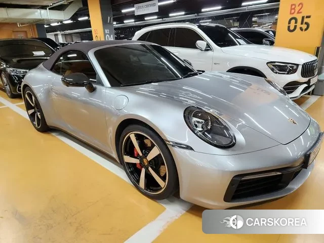 Porsche 911(992) id 3225025 из Кореи 13