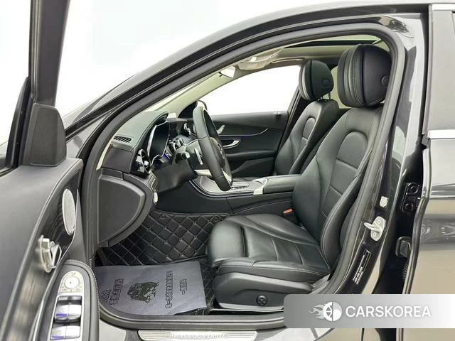 Mercedes-Benz Class C 2021 Темно-серый из Китая, фото 3