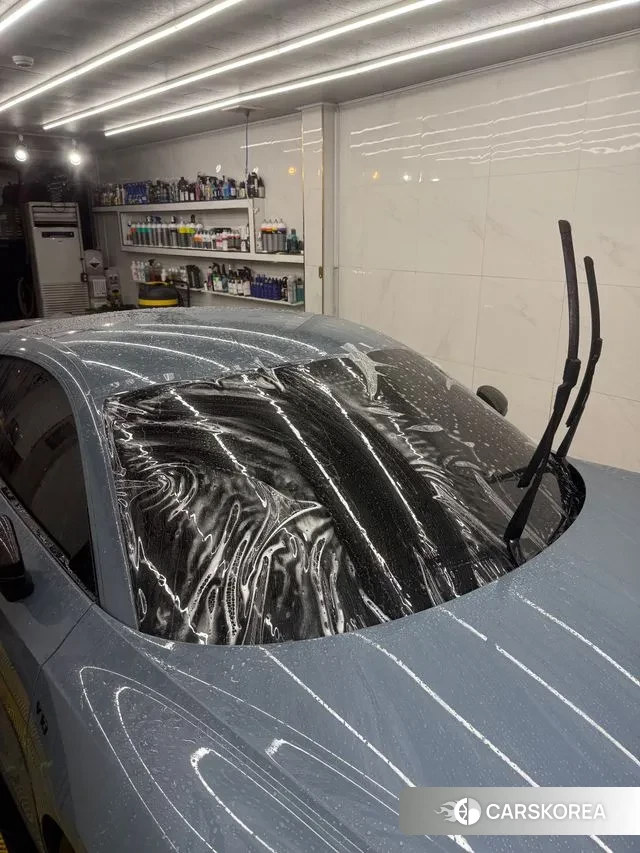 Audi R8 (4S) 2021 Серебристо-серый из Кореи, фото 3