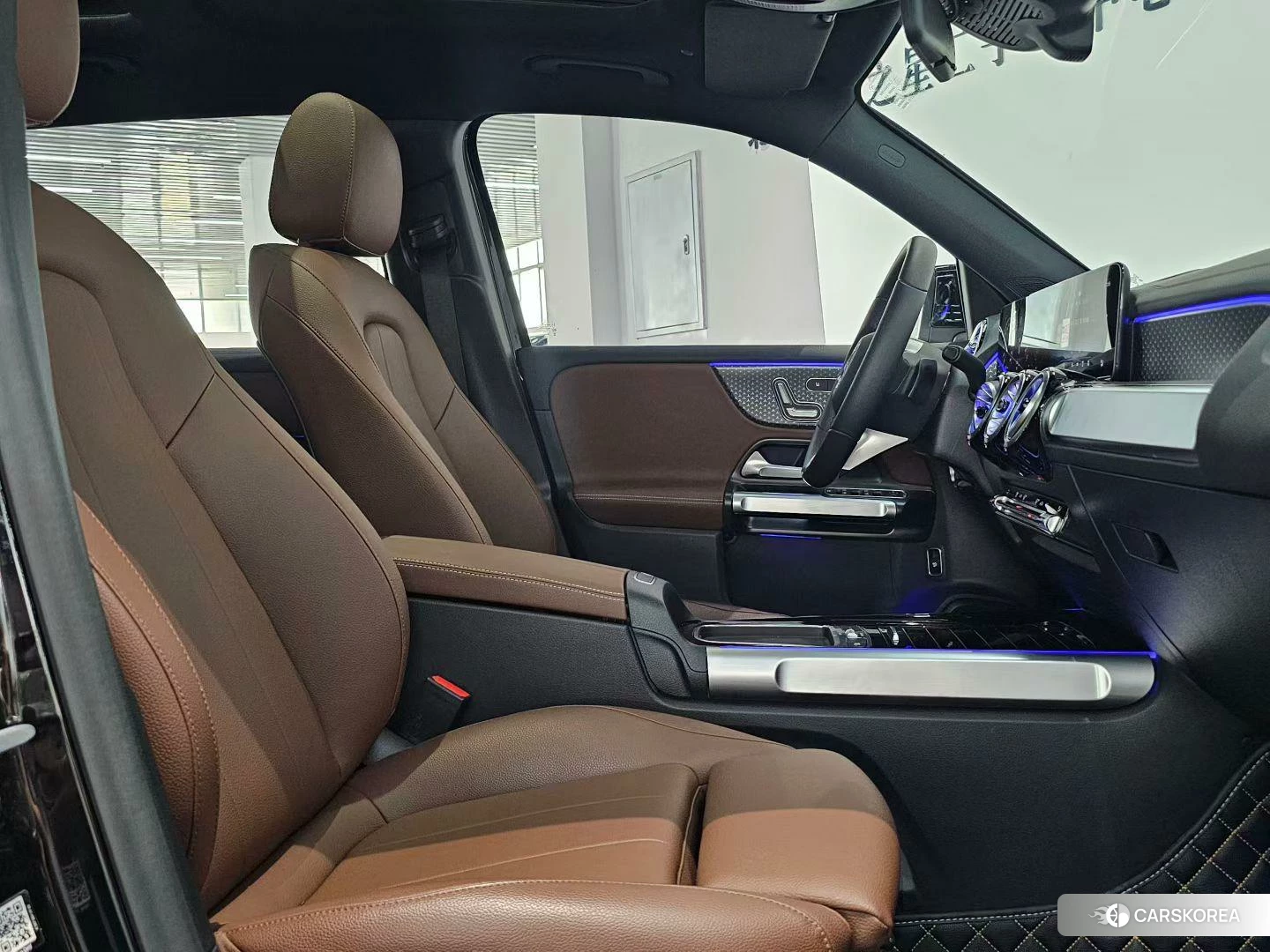 Mercedes-Benz GLB 2024 Черный из Китая, фото 3