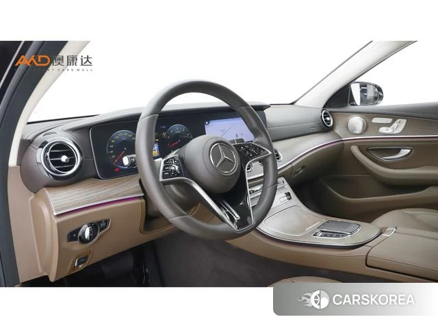 Mercedes-Benz E-class 2023 Черный из Китая, фото 3