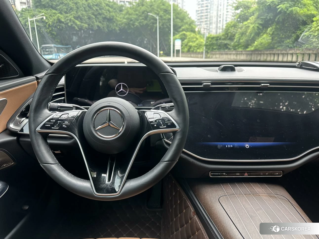 Mercedes-Benz E-class 2023 Черный из Китая, фото 6