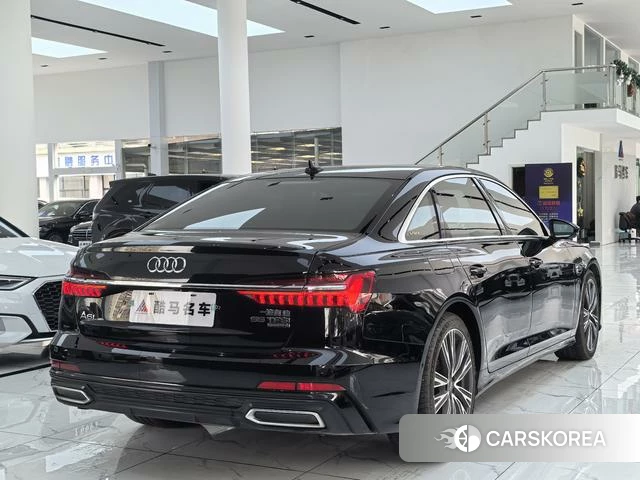 Audi A6L id 4258923 из Китая 7