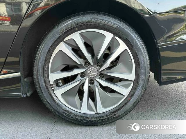 Honda Yingshipai id 4348790 из Китая 9