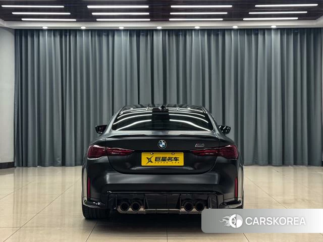 BMW M4 2025 Черный из Китая, фото 3