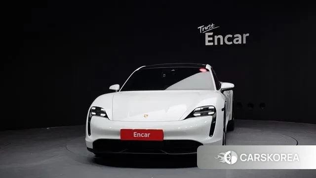 Porsche Taycan id 3411997 из Кореи 13