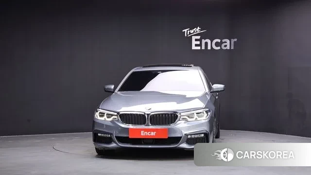 BMW 5 Series (G30) id 3641606 из Кореи 12