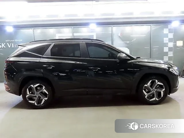 Hyundai Tucson (NX4) id 3556759 из Кореи 13